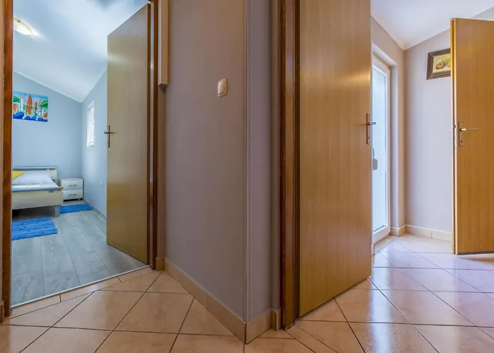 Heriban Apartment *