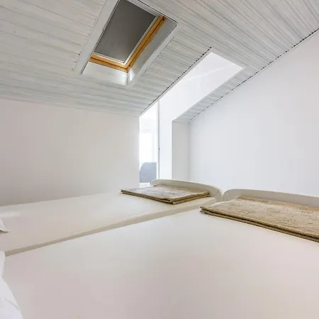Heriban Apartment *